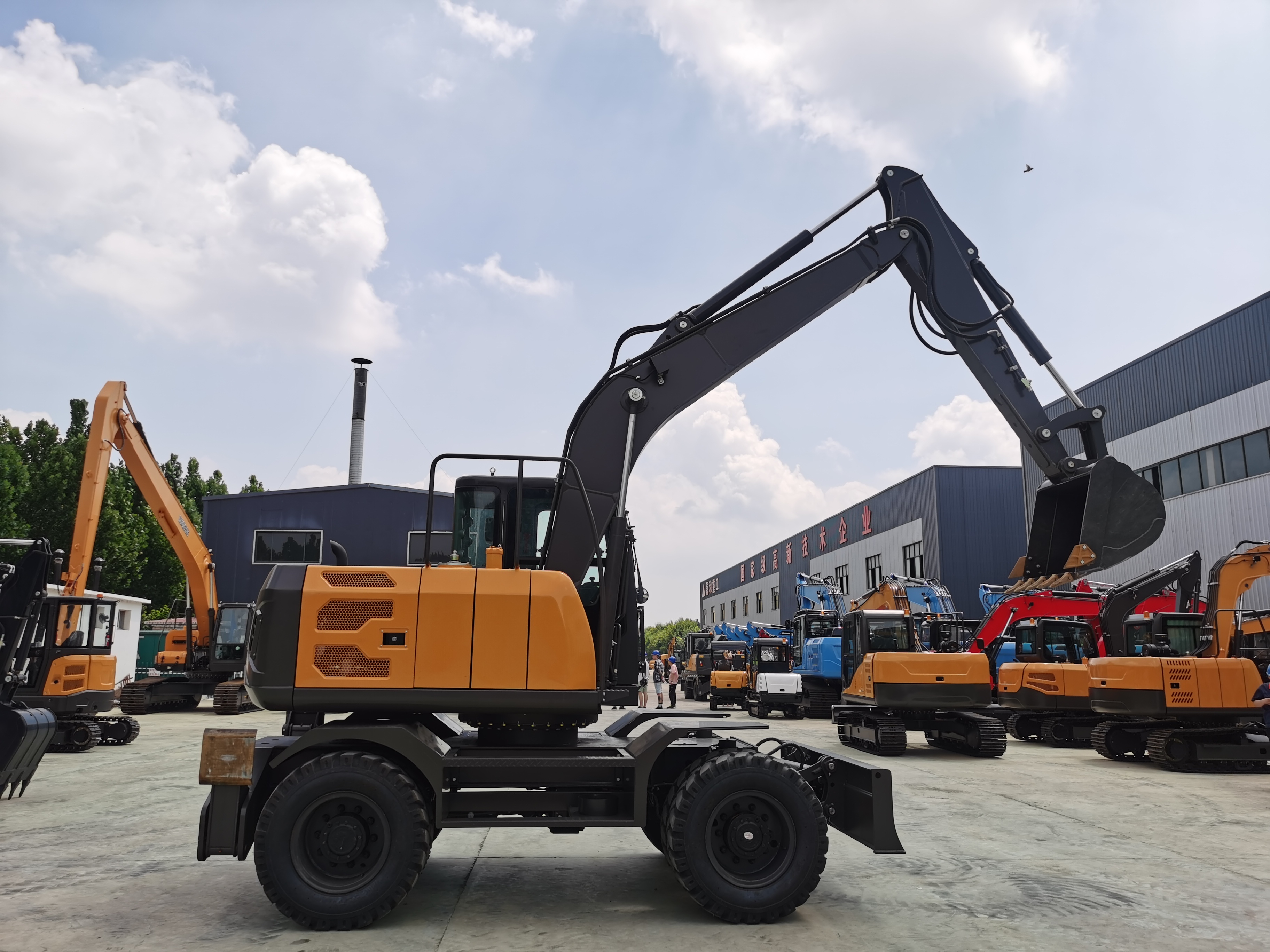 RK130WG wheel excavator