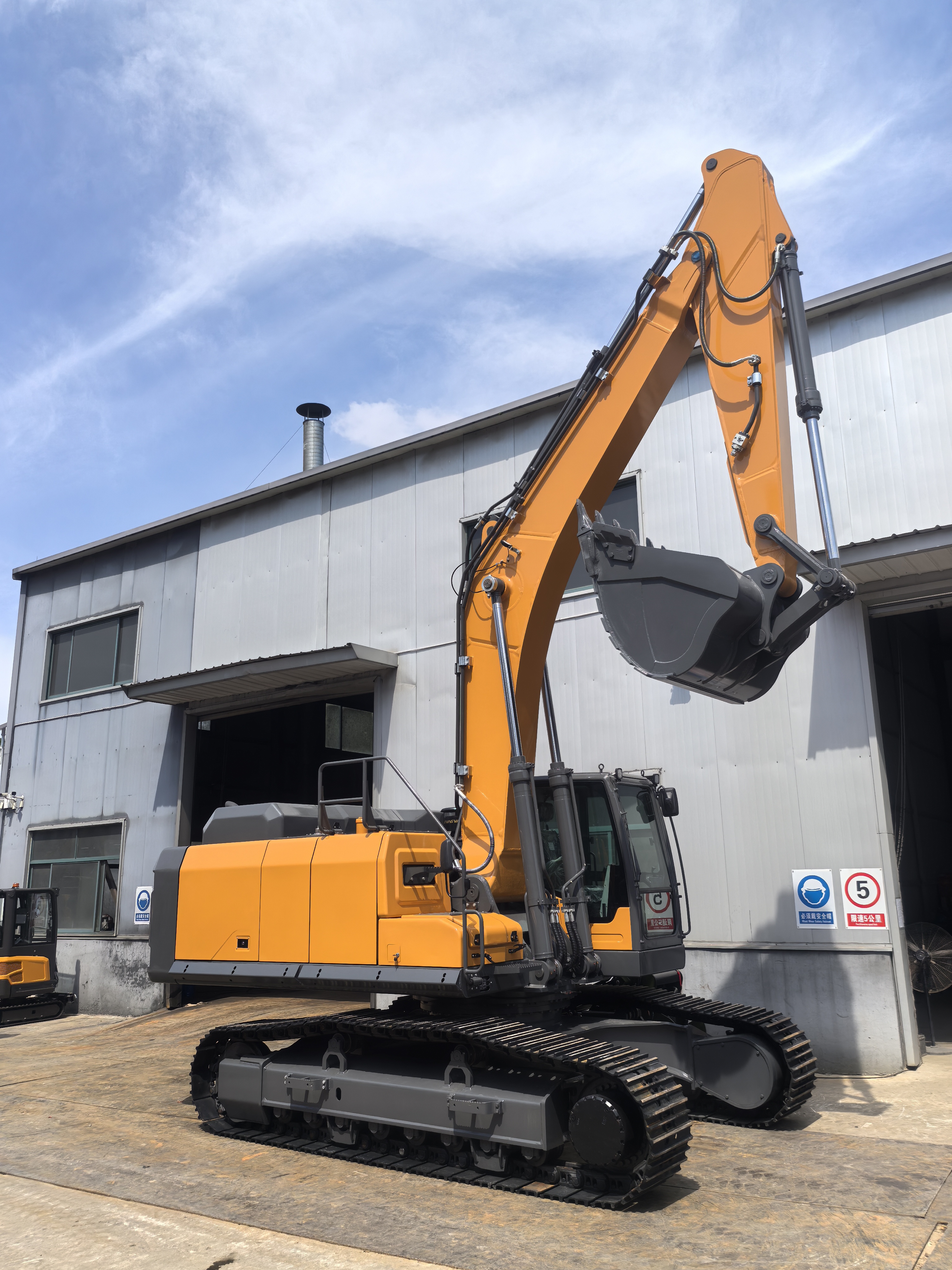 RK350G track excavator